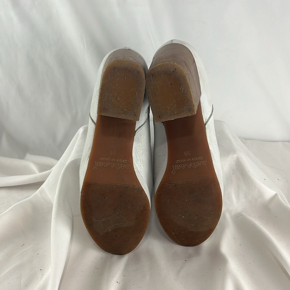 Sixtyseven Vintage Made-In-Spain White Chunky Block Heel Booties - Picture 9 of 11